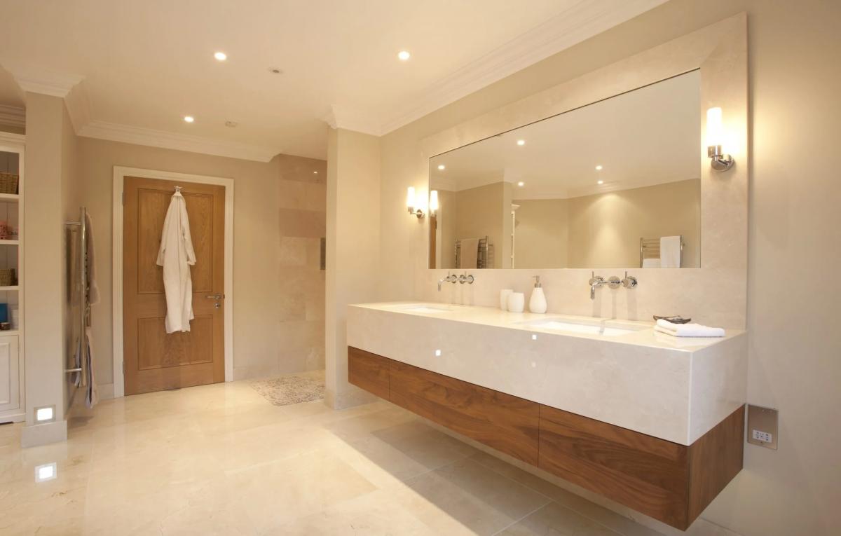Đá Tự Nhiên Marble (Cẩm Thạch) Tổng quan về chủng  Loại, Ứng Dụng và Vẻ Đẹp Sang Trọng