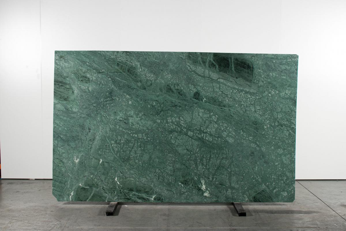 Đá Tự Nhiên Marble (Cẩm Thạch) Tổng quan về chủng  Loại, Ứng Dụng và Vẻ Đẹp Sang Trọng